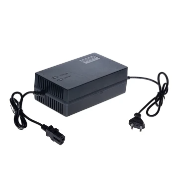 Зарядное устройство Rutrike Gelbert для свинцовых аккумуляторов 48V32A/H (4A)